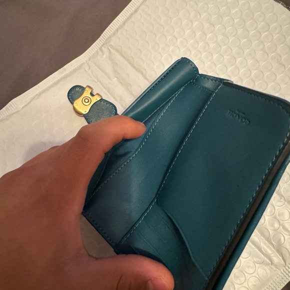 Coach woman's wallet - Picture 6 of 8